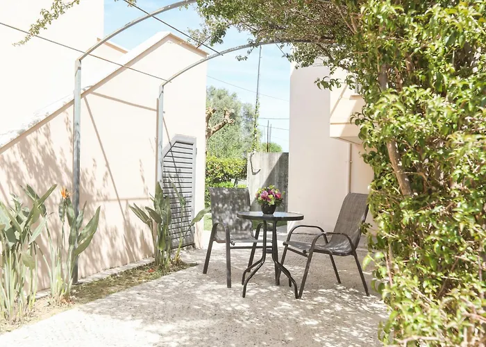 Jena House * Perama (Corfu)